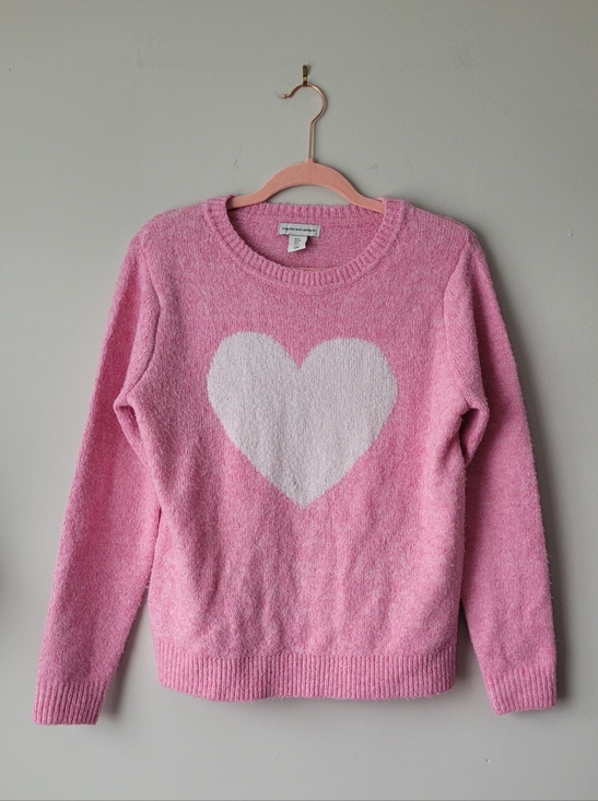 cupcakes & cashmere Sweaters - cupcakes & cashmere Crewneck Heart Sweater